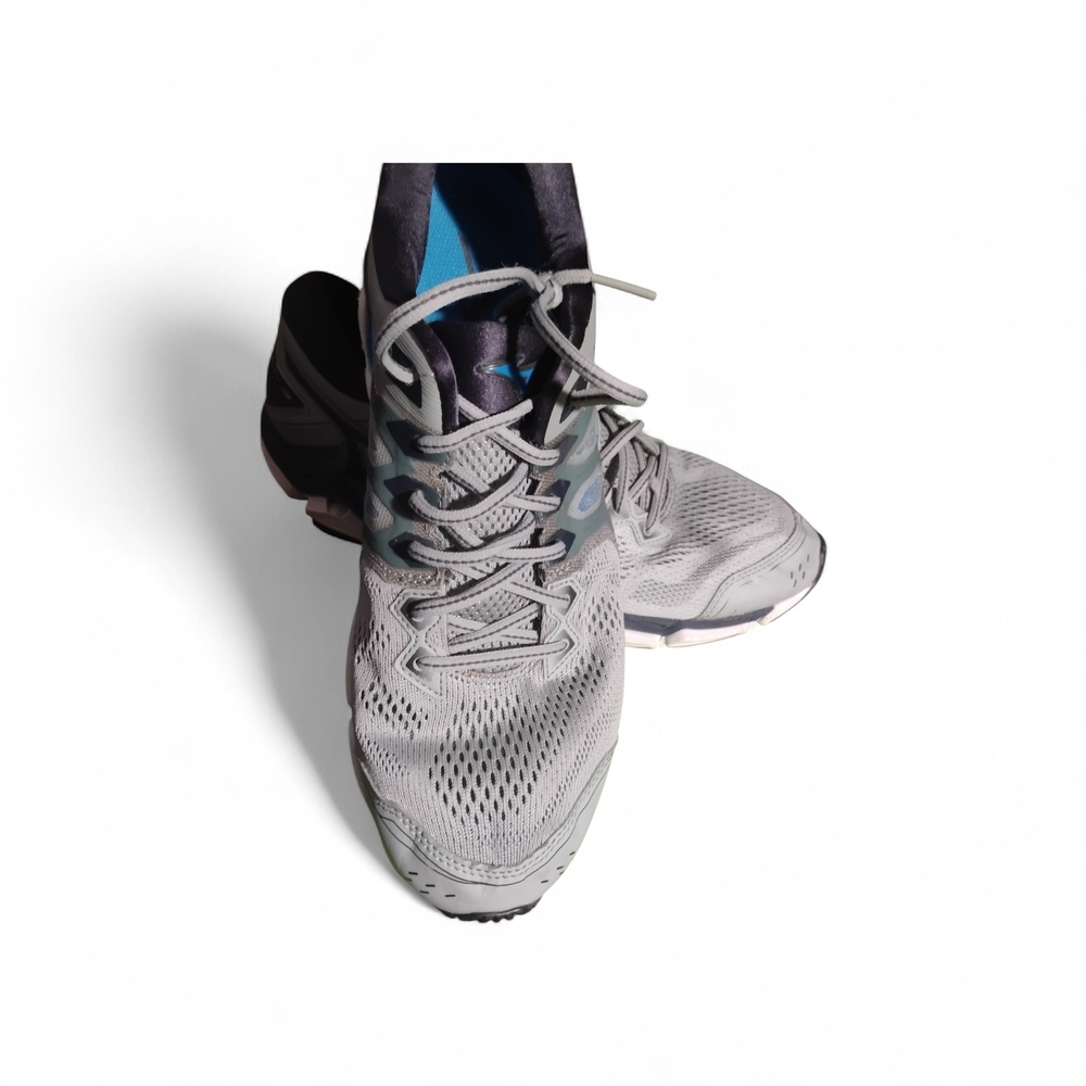 Mizuno Gray and Blue Athletic Running Shoes
